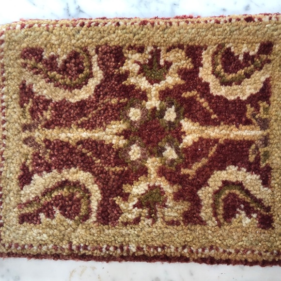 Hand Woven Rug - Picture 1 of 16